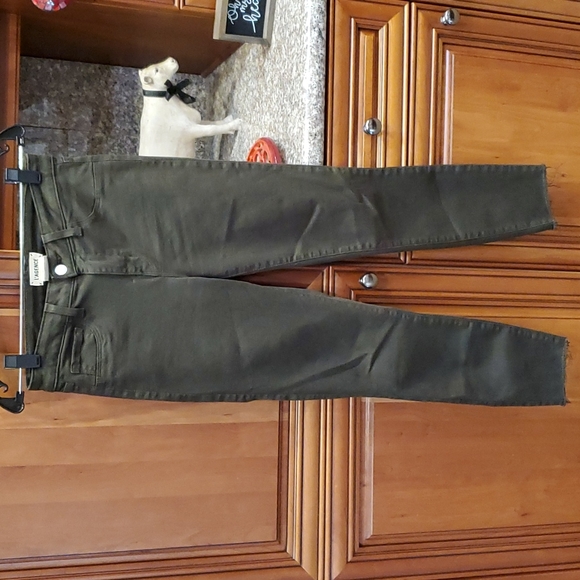 L'agence Margot Skinny High Rise in Army Green size 26 - Picture 3 of 7